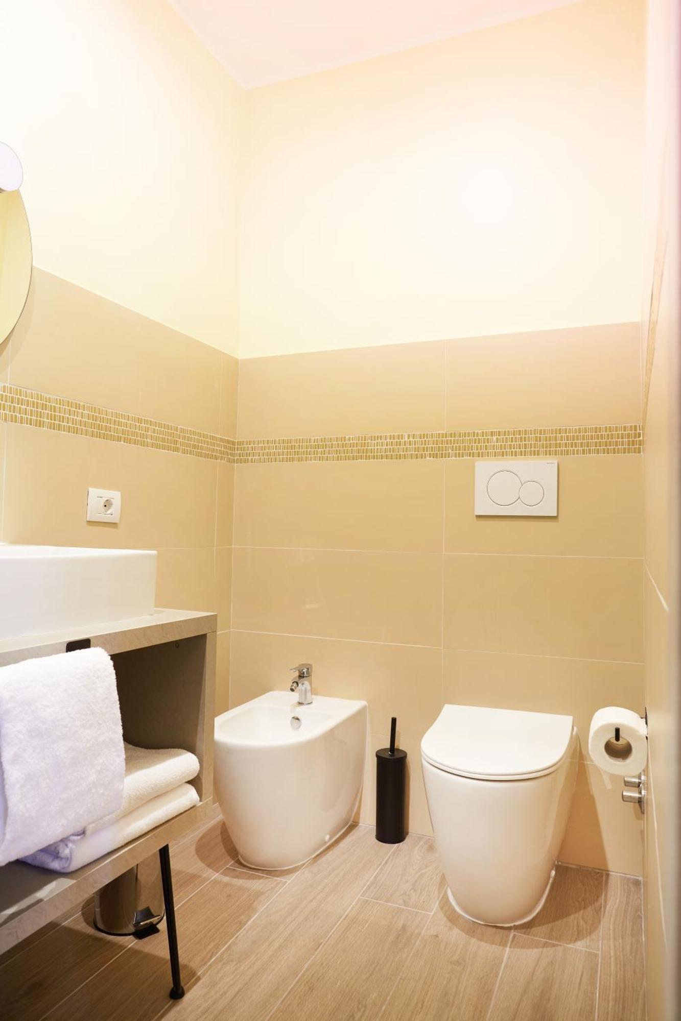 Hotel Reyes Rzym Zewnętrze zdjęcie