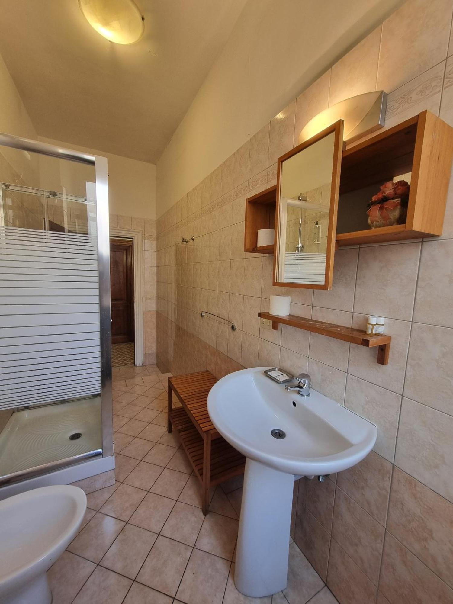 Hotel Reyes Rzym Zewnętrze zdjęcie